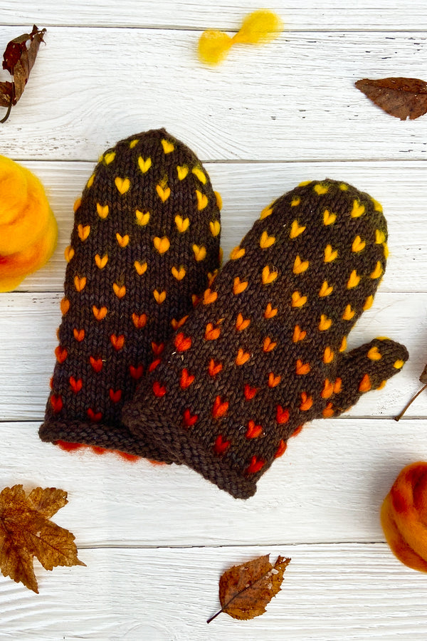 Heart's Delight fancy thrummed mittens knitting pattern Sweet