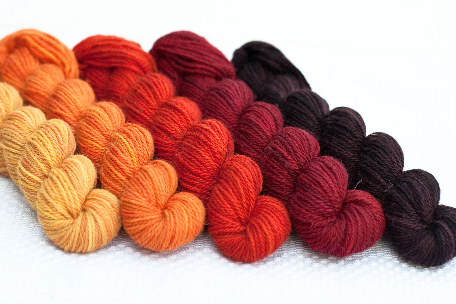 Pre-order: Elora - set of 5 mini-skeins