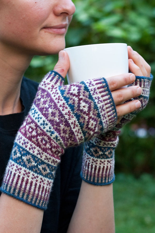 portraiture-mitts-sweet-