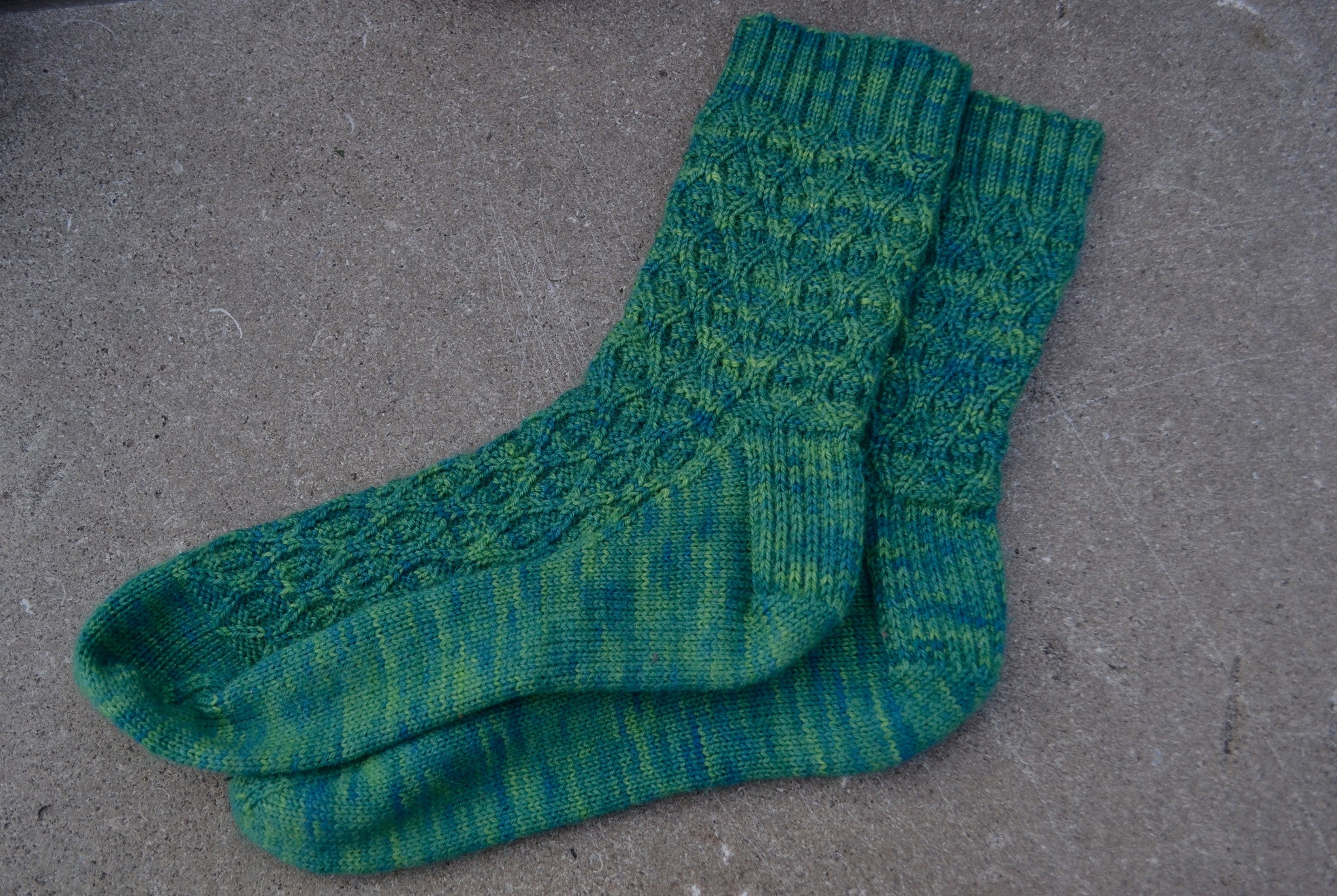 Boleyn sock knitting pattern - Sweet Paprika Designs