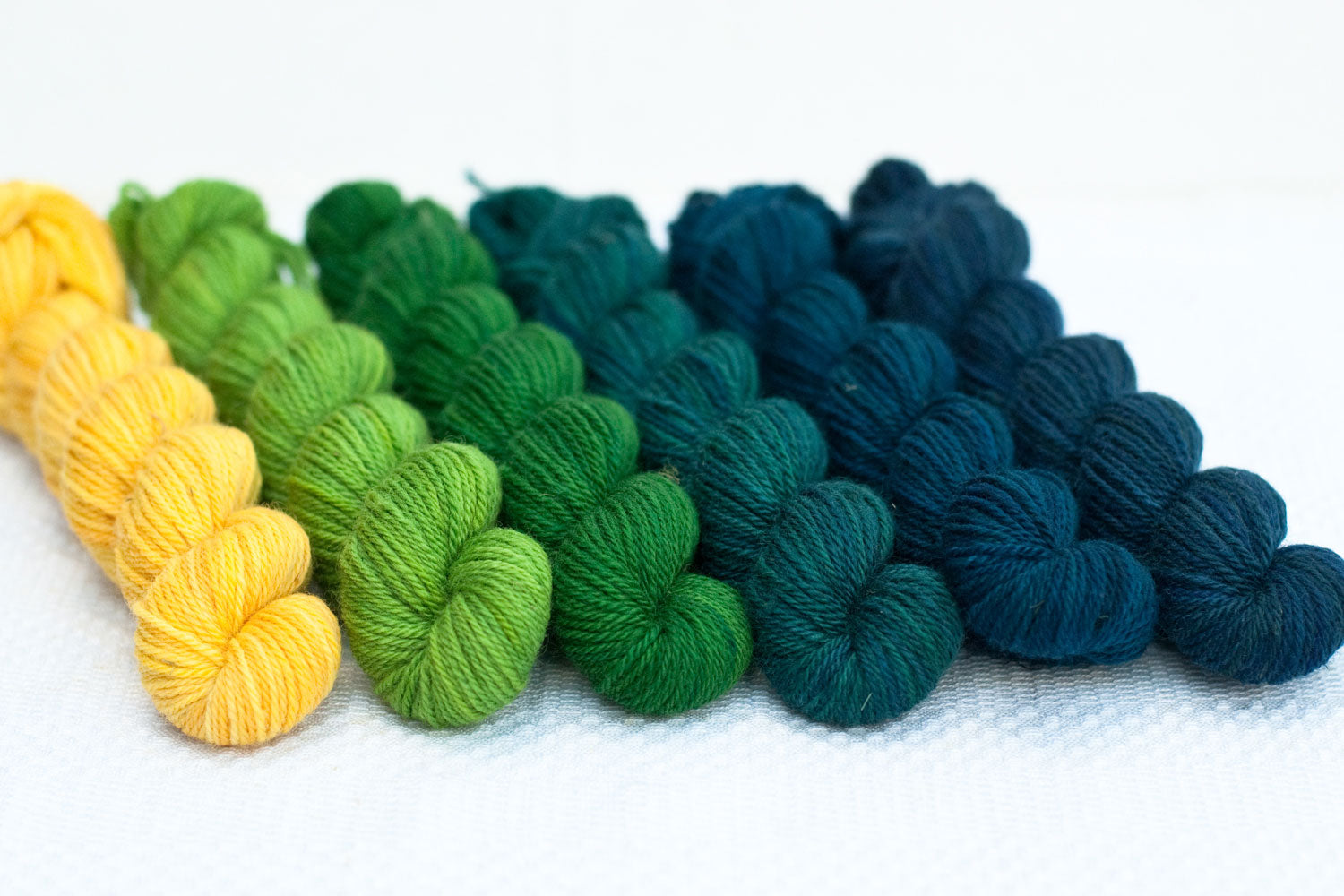 Elora - set of 6 mini-skeins