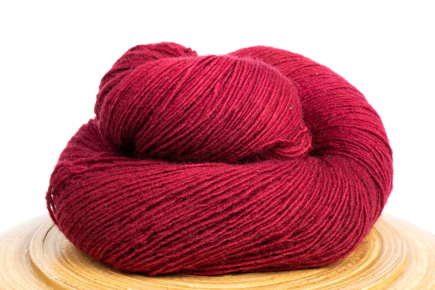 Scarlet Red New Zealand Wool Yarn 100% Wool Yarn Fingering Wool Fiber Wool  Threads Wool for Patterns Knitting Wool Yarn for Socks 