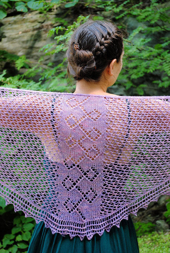 Meandering Pathway shawl knitting pattern - Sweet Paprika Designs