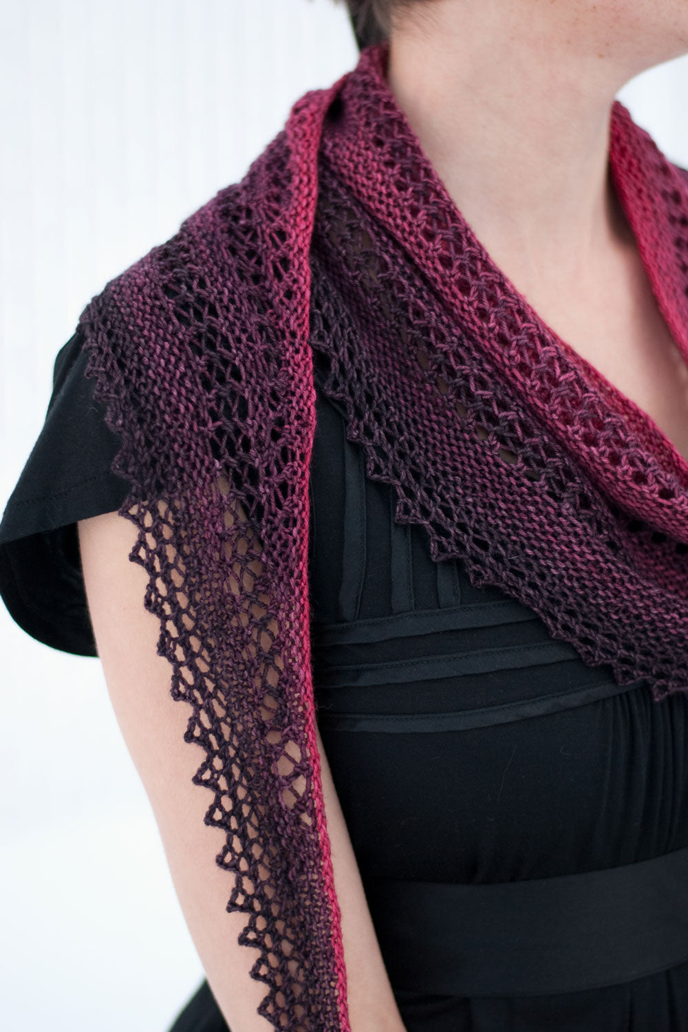 Gradient crescent shawlette knitting pattern