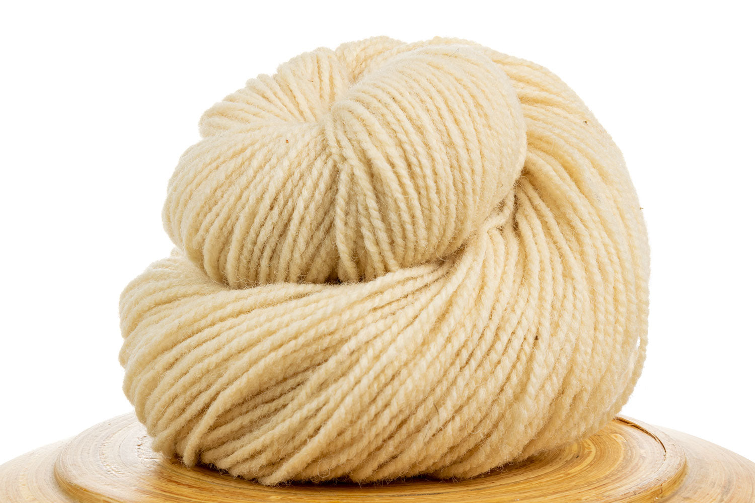 Winfield Canadian hand-dyed wool yarn in Natural, natural cream-coloured wool